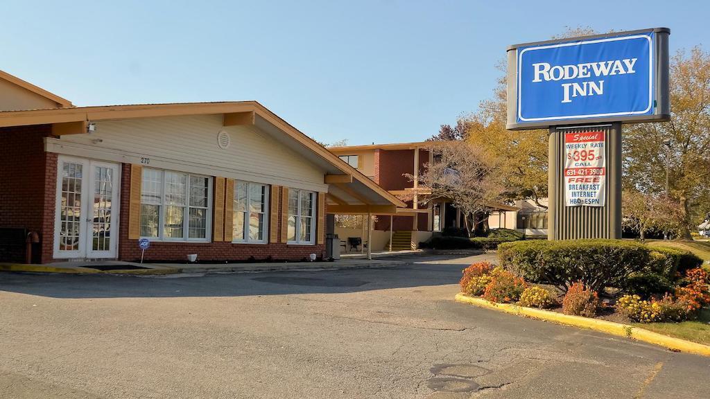 Rodeway Inn Huntington Station - Melville Exteriör bild